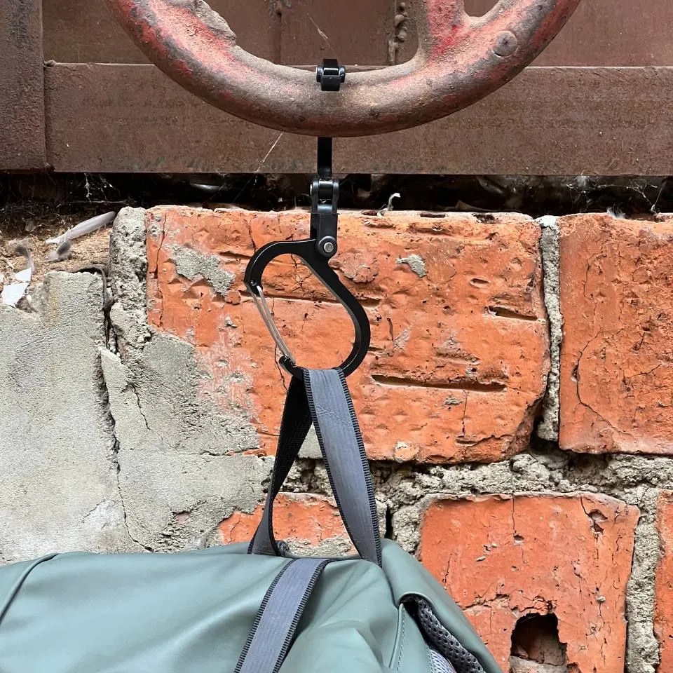 Hybrydowy klips do sprzętu kem – Carabiner Locking D recenzja i cena