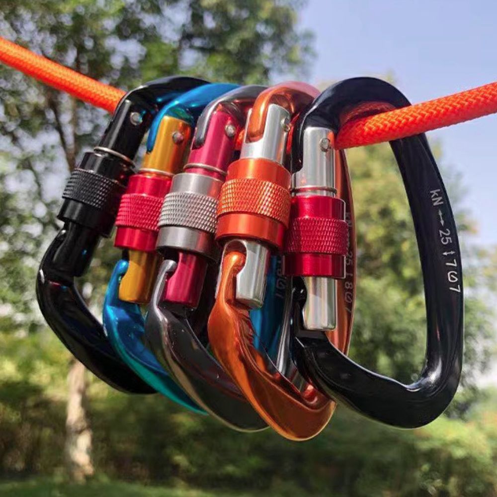 Karabinek w kształcie litery D – Carabiner Locking D recenzja i cena